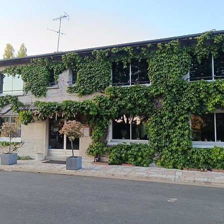 Chambres D'Hotes Du Port Gautier Vouvray-sur-Loir Экстерьер фото