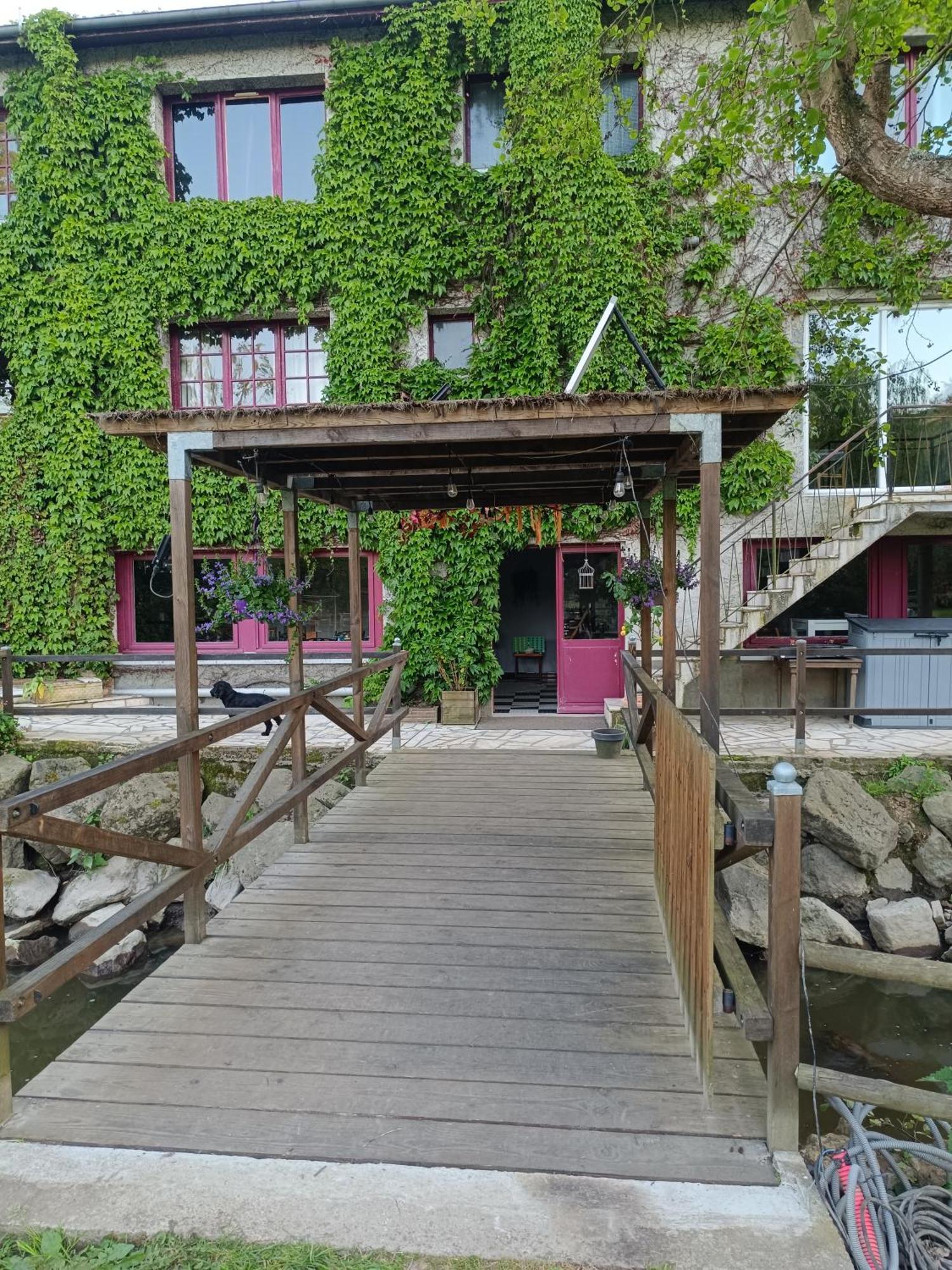 Chambres D'Hotes Du Port Gautier Vouvray-sur-Loir Экстерьер фото